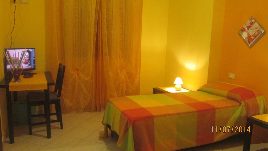 Bed & Breakfast Valeri อาร์เทนา ห้อง รูปภาพ