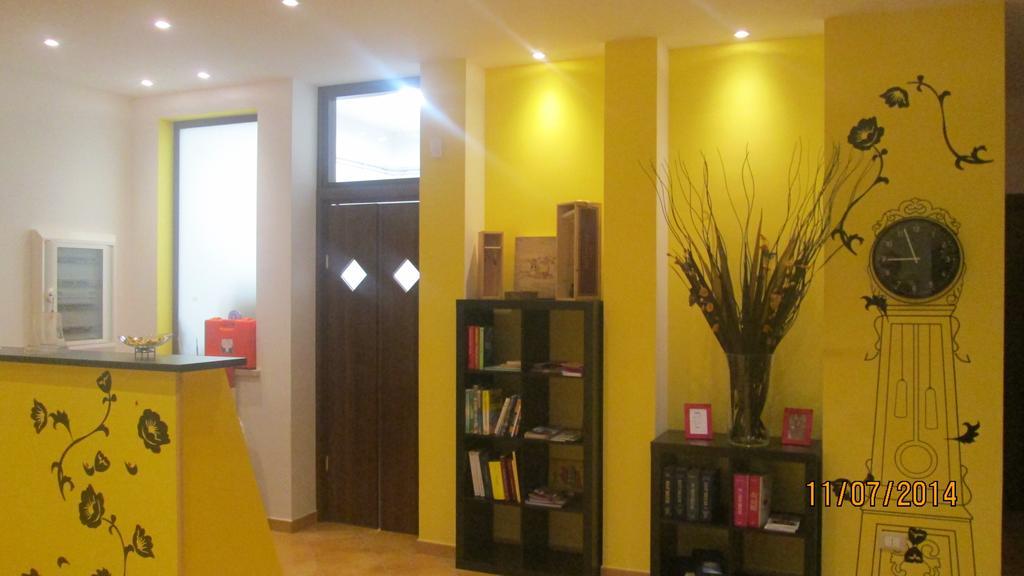 Bed & Breakfast Valeri อาร์เทนา ภายนอก รูปภาพ